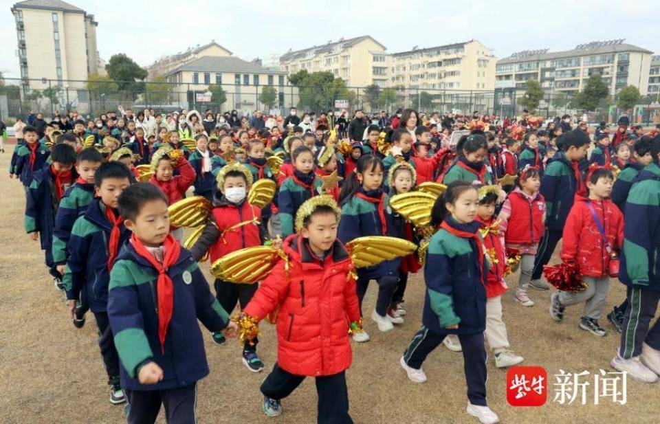 幼小牵手共跃暖冬!苏州"冠云&middot;尚德"幼小衔接联合迎新运动会举行