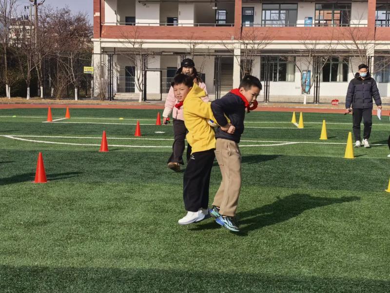 合肥市建平实验小学卧云校区:运动逐趣 少年竞彩